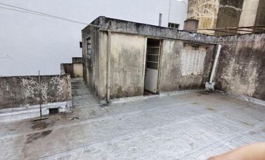 PH en venta - 3 Dormitorios 1 Baño - 170mts2 - Villa Pueyrredón