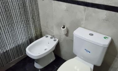 PH en venta - 3 Dormitorios 1 Baño - 170mts2 - Villa Pueyrredón