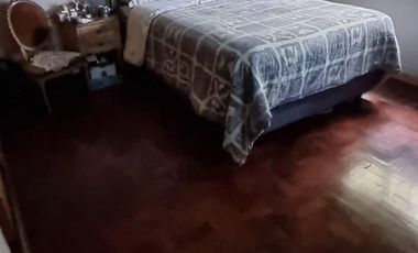 PH en venta - 3 Dormitorios 1 Baño - 170mts2 - Villa Pueyrredón