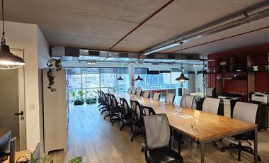 Oficina en  esquina Cordoba y bulnes para venta