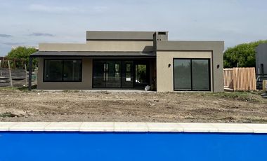 CASA, VENTA, SAN SEBASTIAN, AREA 1, LOTE AL 100, 4 AMBIENTES