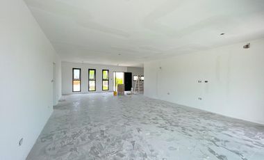 CASA, VENTA, SAN SEBASTIAN, AREA 1, LOTE AL 100, 4 AMBIENTES