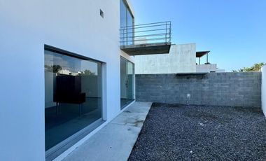 Casa en VENTA en LOMAS DE LA RIOJA