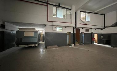 Galpón 3500 m2 REFACCIONADO - Pompeya