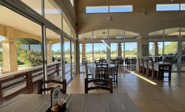 Casa en  La Carolina Golf & Country