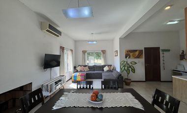 Casa en  La Carolina Golf & Country