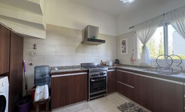 Casa en  La Carolina Golf & Country