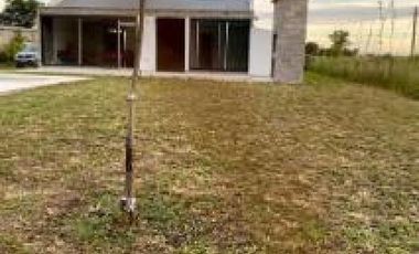 Casa en venta - 2 Dormitorios 2 Baños - 750Mts2 - Etcheverry, La Plata