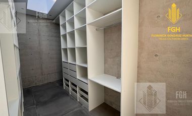 Casa Laguna en venta 6 amb con pileta en Naudir Escobar