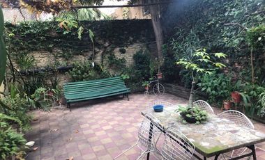 Casa con GALPON