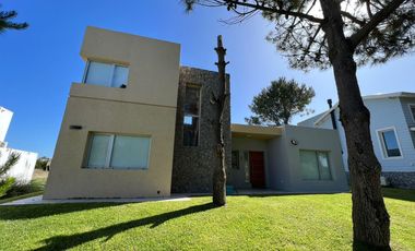 VENTA, CASA, COSTA ESMERALDA, GOLF II, LOTE AL 400