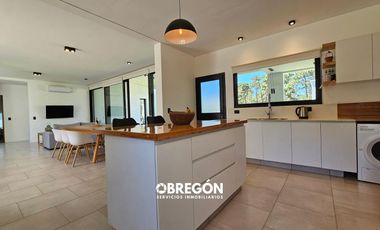 Casa en Venta - Pinamar - Costa Argentina