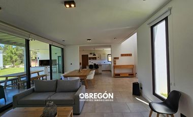 Casa en Venta - Pinamar - Costa Argentina