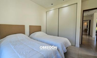 Casa en Venta - Pinamar - Costa Argentina