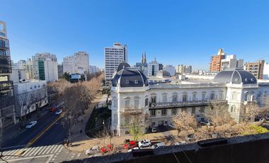Cochera cubierta en La Plata -Tribunales - Dacal Bienes Raíces
