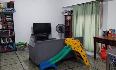 Casa en Venta -   2 locales  - Venta en Blok -  Ramos Mejia Sur