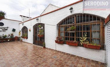 Importante casa estilo campo