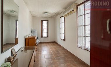 Importante casa estilo campo