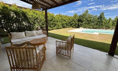 Casa en  Alquiler Temporal en Vila Marina I , Villanueva