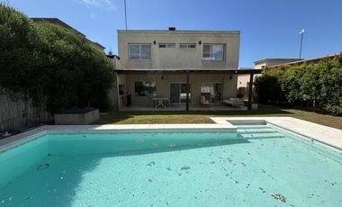 Casa en  Alquiler Temporal en Vila Marina I , Villanueva