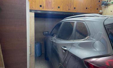 Tres ambientes    Depto dos ambientes  - Cochera cubierta - Venta, Morón Sur
