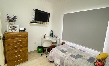 Tres ambientes    Depto dos ambientes  - Cochera cubierta - Venta, Morón Sur