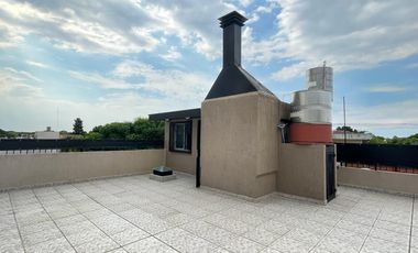 Tres ambientes    Depto dos ambientes  - Cochera cubierta - Venta, Morón Sur