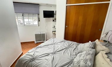 Tres ambientes    Depto dos ambientes  - Cochera cubierta - Venta, Morón Sur
