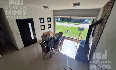 HERMOSA CASA EN JARDINES DE ESCOBAR