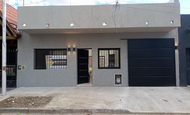 CASA DE 3 AMBIENTES  VENTA Don Orione 1234 REMEDIOS DE ESCALADA