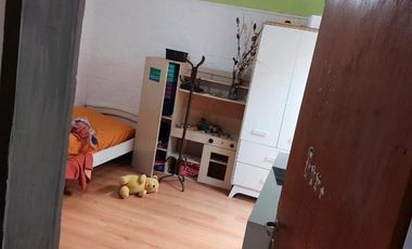 PH en Venta - 2 dormitorios 1 baño - 81mts2  - Los Hornos