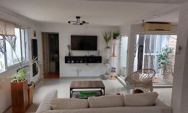 PH en Venta - 2 dormitorios 1 baño - 81mts2  - Los Hornos