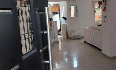 PH en Venta - 2 dormitorios 1 baño - 81mts2  - Los Hornos