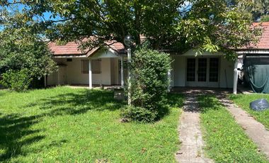 Casa en Lisandro Olmos Etcheverry