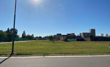 San Ignacio Village - Lote Central - 409m2