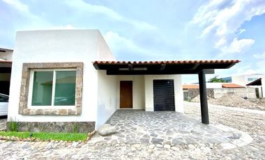 CASAS EN VENTA EN CHAPALA 