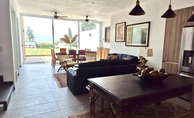 CASAS EN VENTA EN CHAPALA 