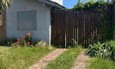 VENDO CASA 3 AMBIENTES CON TROTADORA EN FARO NORTE A MTS DEL MAR