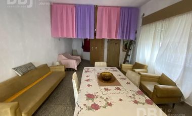 VENTA DE CASA 5 AMBIENTES EN MORON