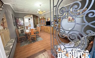 Chalet en Barrio Parque Calchaquí, lote  de 459m2