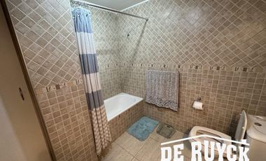 Chalet en Barrio Parque Calchaquí, lote  de 459m2