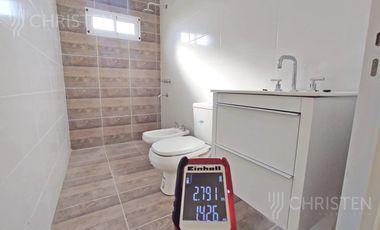 Venta Casa 2 habitaciones y pileta Pueblo Candioti