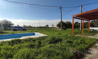 Venta Casa 2 habitaciones y pileta Pueblo Candioti