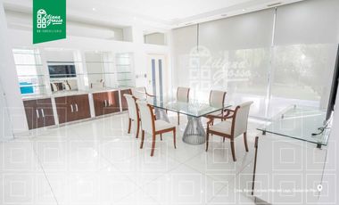 Venta Casa Club de Campo Pilar del Lago Pilar