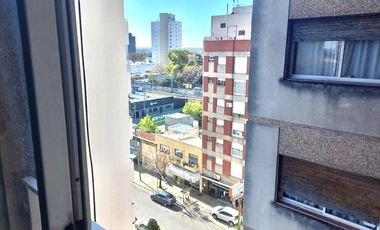 Venta Departamento 2 Ambientes en Lomas de Zamora excelente ubicación