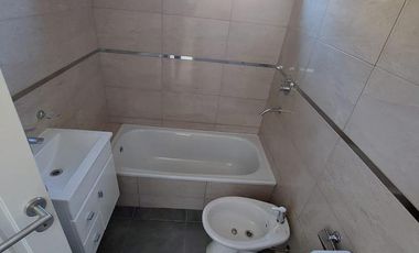 departamento de categoría en alquiler con cochera