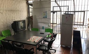 Deposito con oficinas en dos plantas -  POSIBILIDAD DE FINANCIACION
