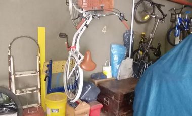 DUPLEX EN EXCELENTE ESTADO CON COCHERA CUBIERTA