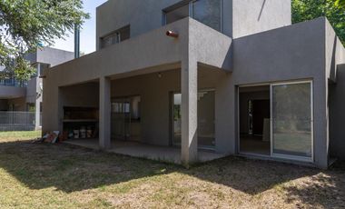Casa en Countries/ B.Cerrado (P. Esther)