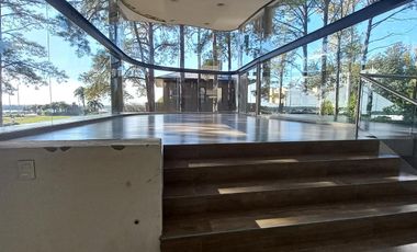 Casa 4 dormitorios - Puerto Paraíso - General Lagos | Venta